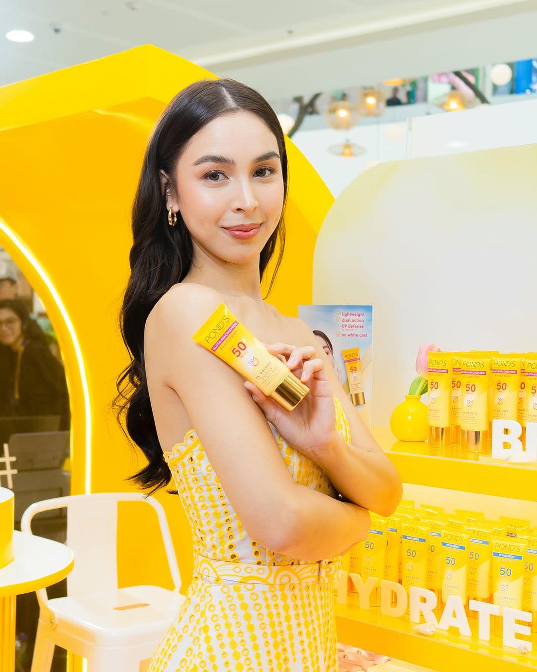 Corporate & Commercial Photography